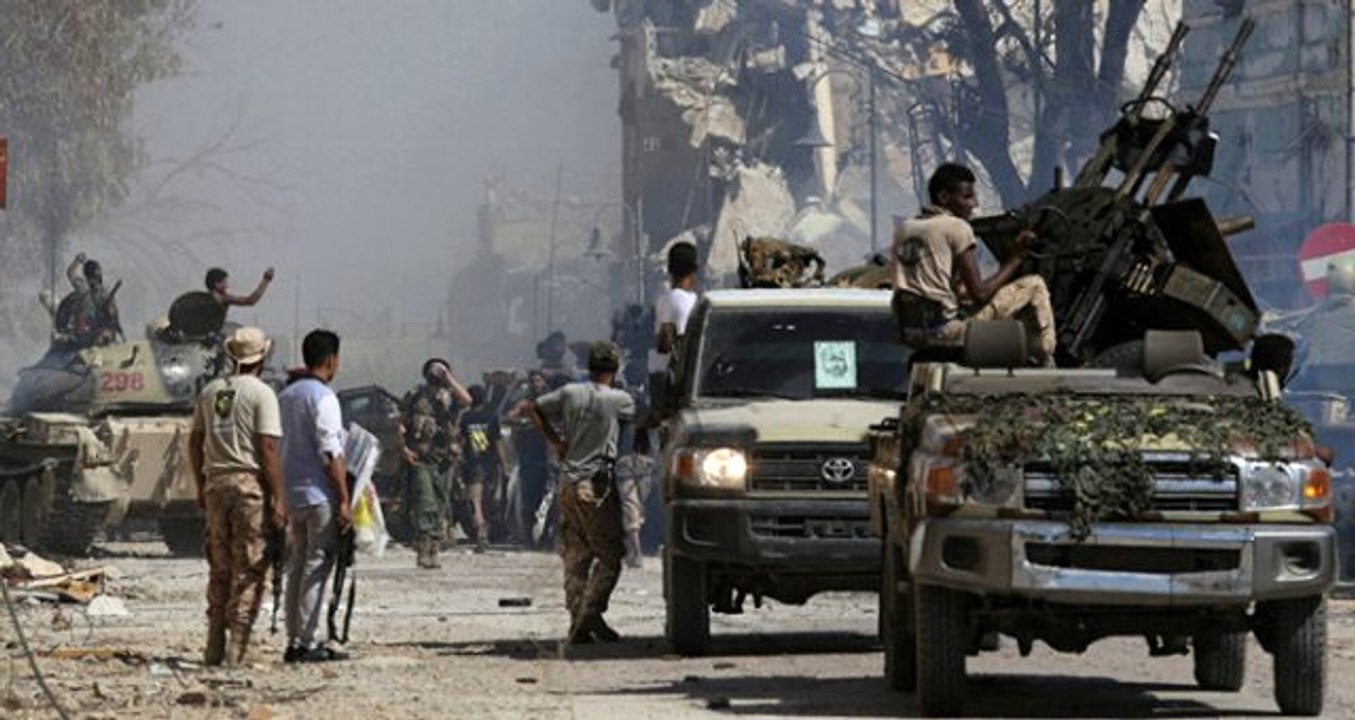 Son dakika: Sirte'ye saldıran darbeci Hafter güçleri püskürtüldü