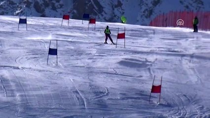 Alp Disiplini 18 Yaş Altı Büyükler eleme yarışları başladı