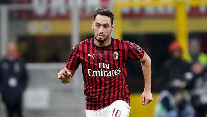 Newcastle United, Hakan Çalhanoğlu'nun peşinde