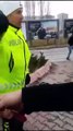 Kayseri’de polis kamyon sürücüsünü darp etti!