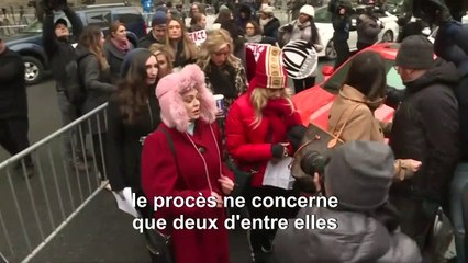 Les "briseuses de silence" dénoncent Weinstein comme un "prédateur violeur"