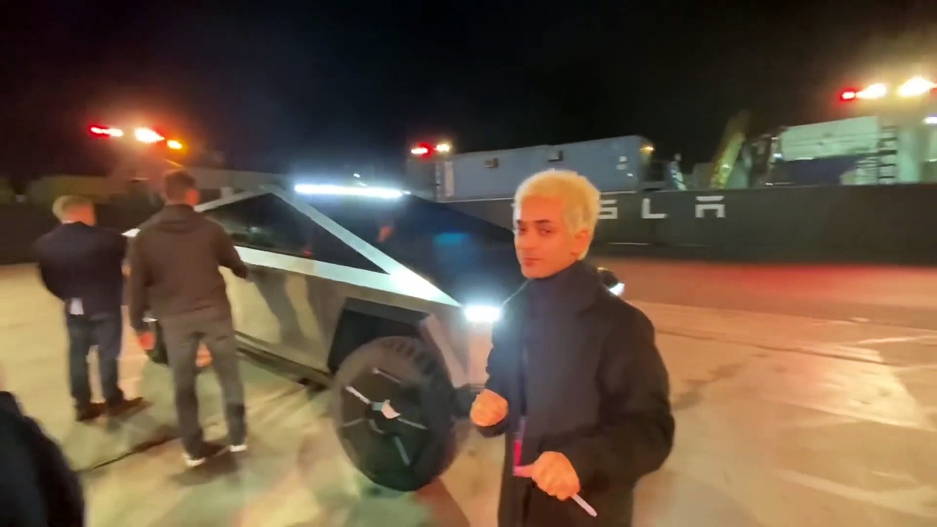 ⁣Tesla Cybertruck First Ride: Inside the Tesla Cybertruck