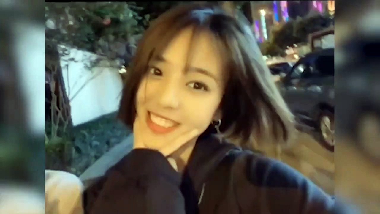 爱笑的万博女孩