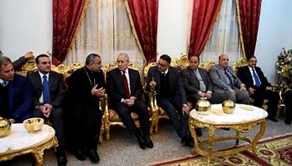 محافظ الأقصر يقدم التهاني لقيادات الكنائس بمناسية عيد الميلاد