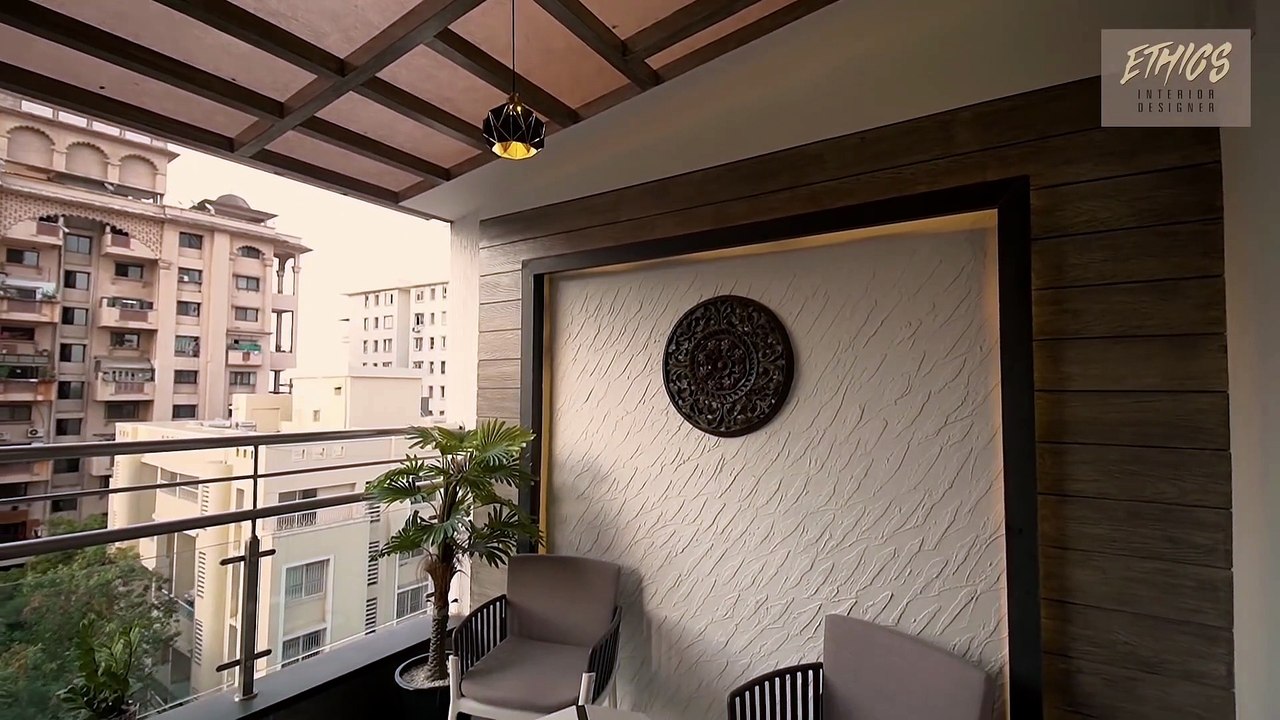 Home tour of an elegant 3600 sq ft, 4 Bhk apartment by Rajesh Ranka