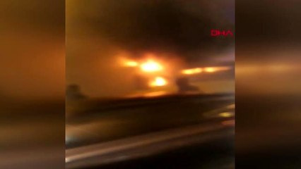 Kadıköy'de belediye otobüsü alev alev yandı