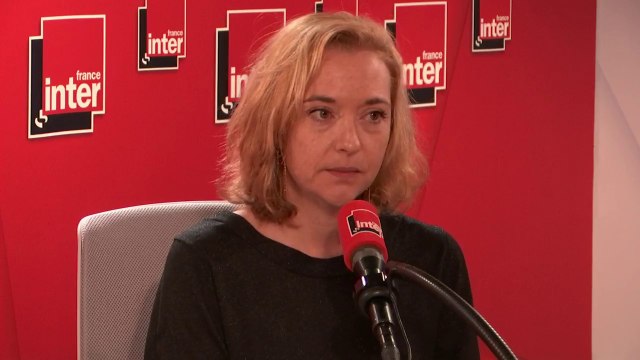 Chloé Verlhac, veuve du dessinateur Tignous : On a bataillé pour tout. Il y a eu des promesses, mais pas d'accompagnement. On ne rentrait dans aucun formulaire, aucune case, donc on n'a pas su nous gérer