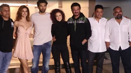 Malang stars Disha Patani, Anil Kapoor and others have a small get together at Aditya Roy Kapur’s House