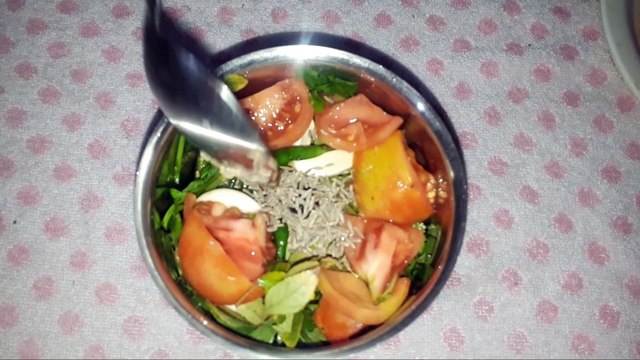 धनिया और हरी मिर्च की चटनी, Hara mirch Dhaniya aur Tommoato ki Chatni