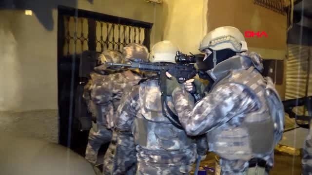 Adana uyuşturucu kullanımını özendirici paylaşımlarda bulunan 8 kişiye gözaltı