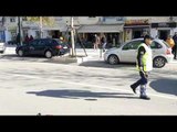 Aksident në Vlorë! I iku të ëmës nga duart, makina përplas fëmijën 4-vjeçar