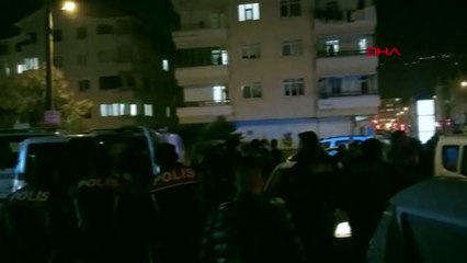 Ordu uygulama noktasında, otomobille polisin ayağını ezdi