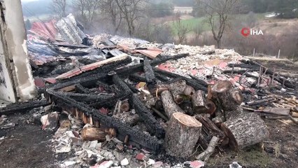 Tadilatı tamamlanan cami, yangında küle döndü