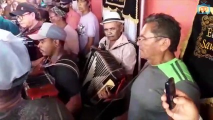 SANFONEIROS PRESTAM HOMENAGEM A TOTÔ DA SANFONA