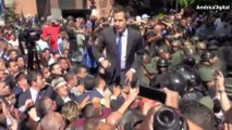 Juan Guaidó se juramenta como presidente encargado de Venezuela