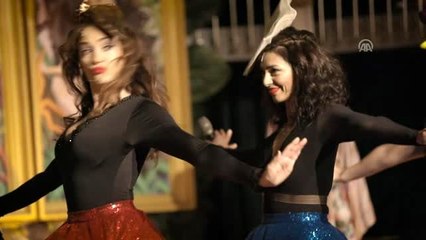 (TEKRAR) RÖPORTAJ Okan Bayülgen: "Cep bilgisayarları yüzünden alzaymır çocuklar yetiştiriyoruz" (3)...