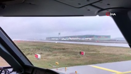 Uçağın pistten çıkma anı kamerada