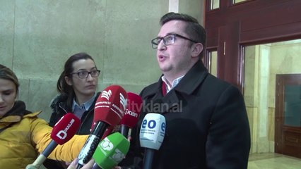 Mbyllet pa rezultat takimi Kurti-Mustafa