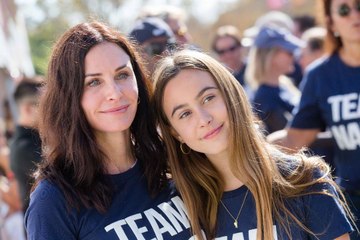 Courteney Cox and Daughter Coco Arquette’s Dance Is An Update on the Friends “Routine”