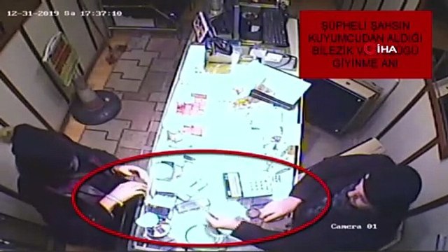 Müşteri kılığında girdiği kuyumcuyu biber gazıyla böyle soydu