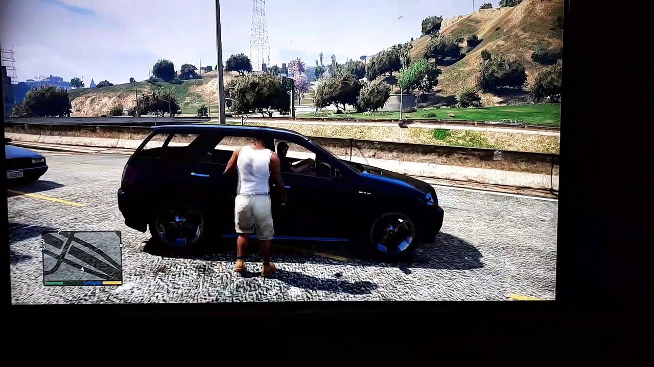 Jogando GTA 5.