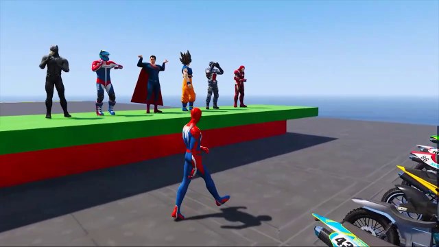 GTA V Mods- SUPER MOTOCICLETAS com Super Heróis. Desafio MOTOS na Rampa Aéreo - _HD