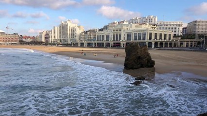 Biarritz    |  Magique en Hiver - Euskadi Surf TV