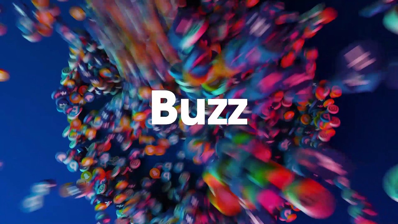 Cet homme pose avec sa femme et ses filles mais l'on ne sait pas qui est qui