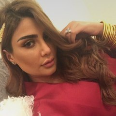 أمل العوضي تستعرض سيارتها الجديدة الفارهة: اكتشفي ماركتها