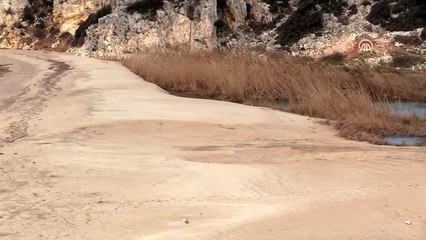 Sit alanı koydan izinsiz kum alan muhtar hakkında soruşturma başlatıldı