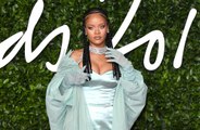 Rihanna lanza su primera máscara de pestañas