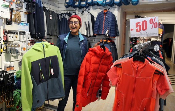Soldes d'hiver : les magasins de sport face à l'absence de neige