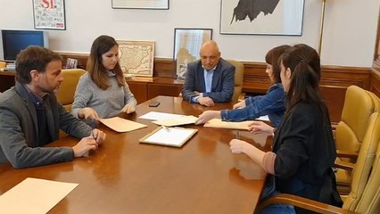 PSOE y Podemos crean una mesa para unificar criterio