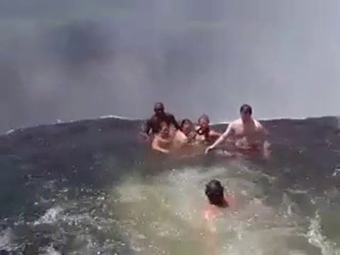 Auriez-vous le cran de vous baigner dans ce lieu? Dangereux