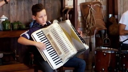 RECORDANDO VONINHO - Lucas José