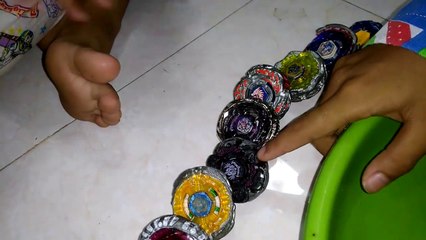 เปิดศึกเบเบด ทีม 5 นักสู้ในตำนาน vs ทีมลูกข่างสะท้านฟ้า Beyblade Battles! (1)