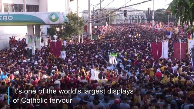Nazareno 2020: Philippine Catholics swarm Christ icon hoping for miracle