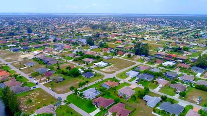 Custom home builders Cape Coral