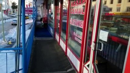 İmranlı'da kar kalınlığı 50 santimetreyi buldu