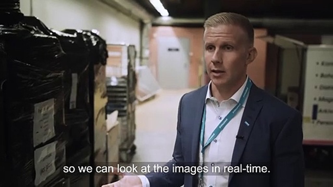 Le braquage exceptionnel d'un camion qui roule à 80 km/h