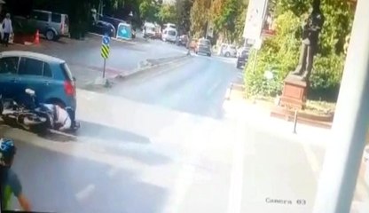 Beşiktaş'ta yürekleri ağza getiren kaza kamerada