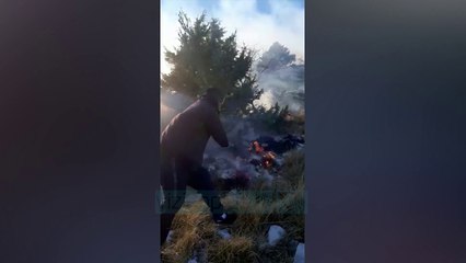 Flakët e zjarrit përfshijnë malin e Karaburunit - News, Lajme - Vizion Plus