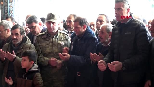 Mersin şehit piyade uzman onbaşı halil karakoç son yolculuğuna uğurlandı-2