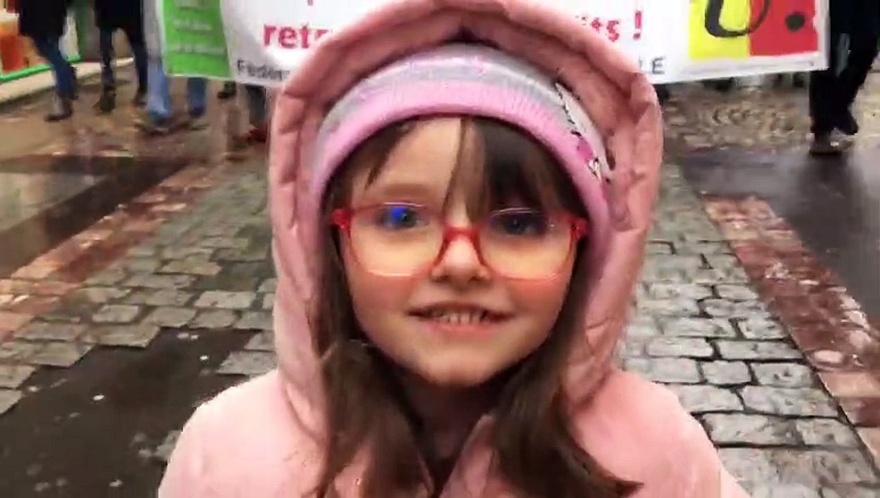 Metz : Quelques enfants accompagnent leurs parents dans le cortège