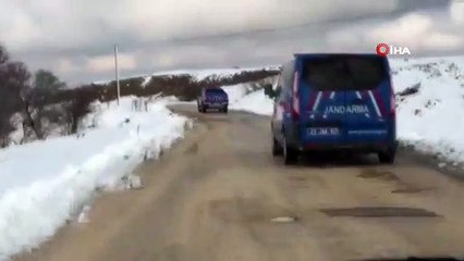 Müşteri kılığındaki jandarma, tarihi eser kaçakçılarını yakaladı