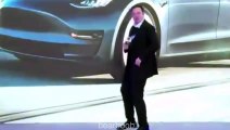 Elon Musk danse sur scène en Chine sans musique LOL - Parodie