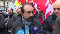 Miles de franceses vuelven a las calles en pulso contra reforma de pensiones de Macron