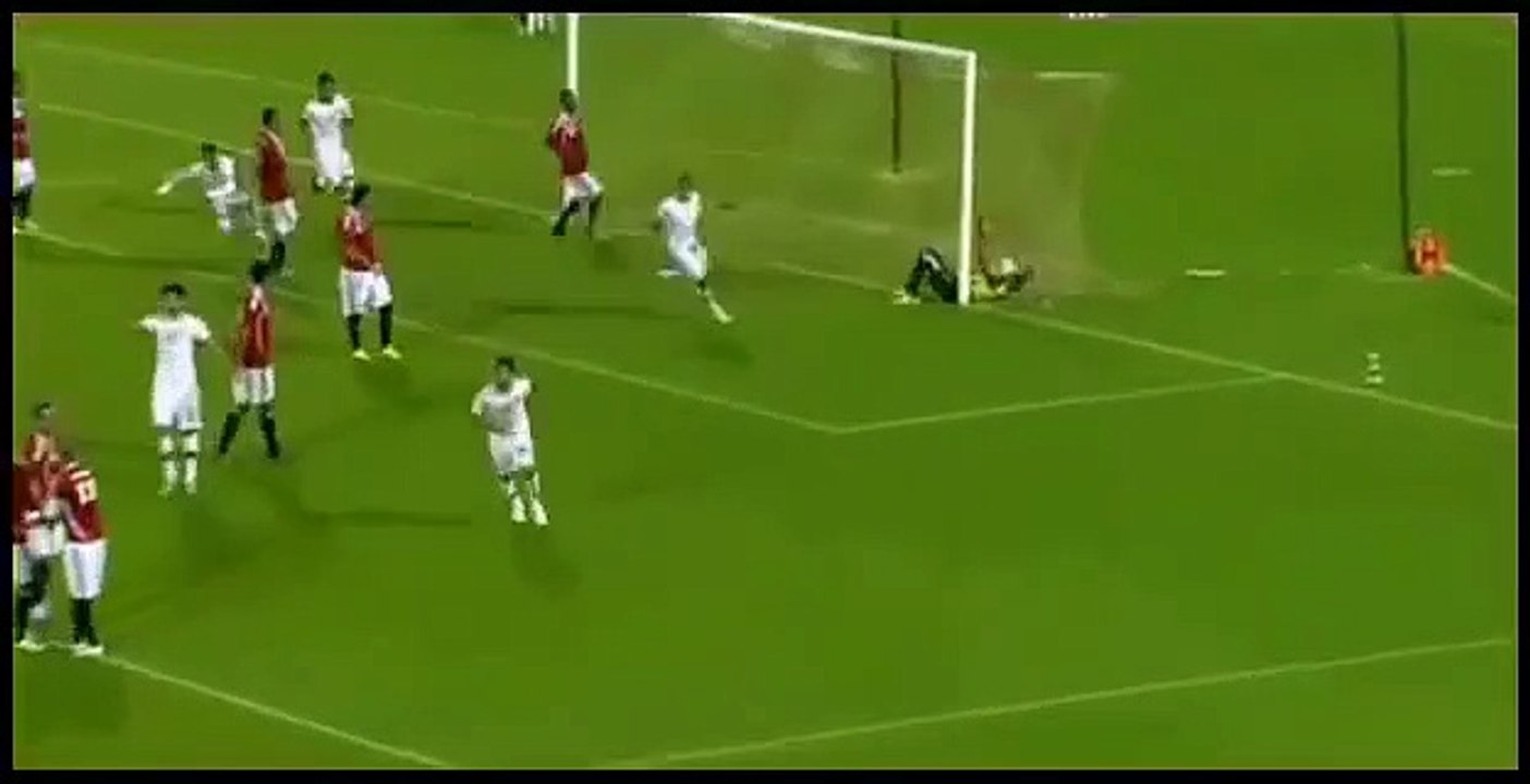 Bahrainli oyuncu 30 metreden örümcek aldı!