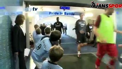 Balotelli fotoğraf makinası çalarsa...