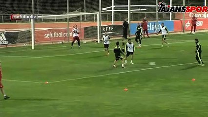 Cazorla idmanda öyle bir gol attı ki... Casillas rezil oldu!